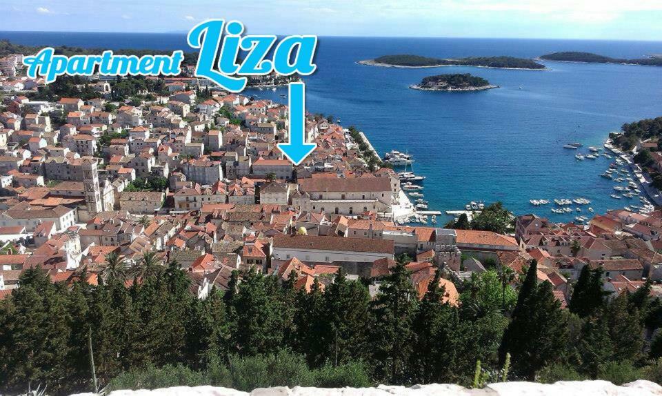 Liza'S Downtown Apartment Hvar Town Exteriör bild