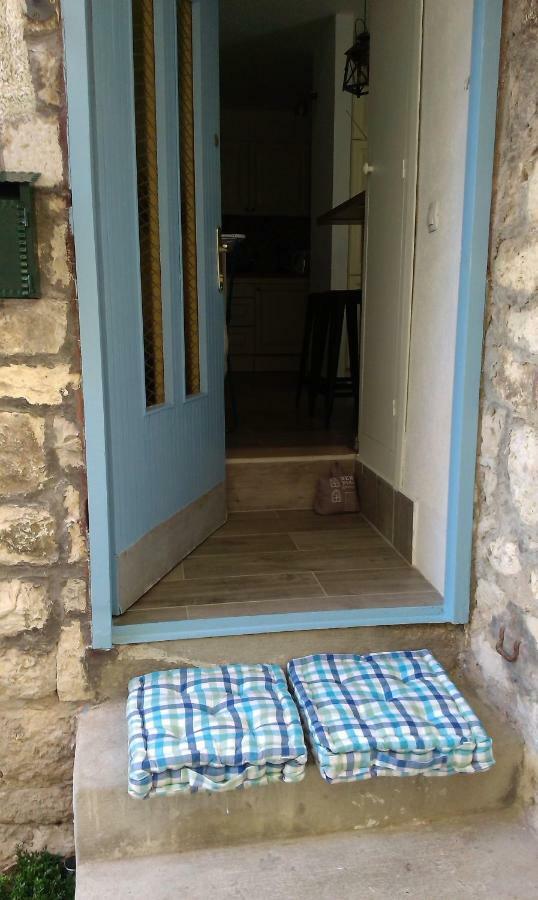 Liza'S Downtown Apartment Hvar Town Exteriör bild
